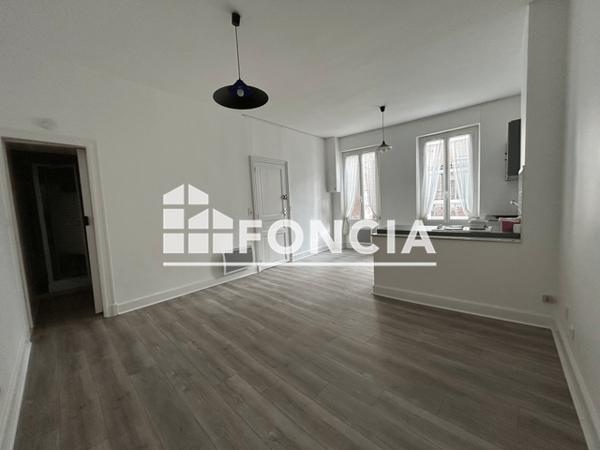 Location Studio 27.75 m² - 42 BIS RUE PALISSY Agen 47000
