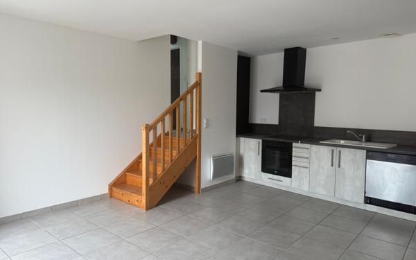 Appartement à louer    3 pièces • 52,76 m2 Pont-Saint-Esprit