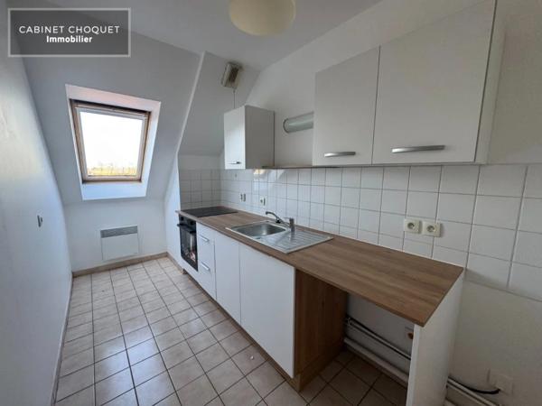 F3 AVEC TERRASSE ET PARKING EN RESIDENCE A LOUER - VIEUX-LILLE - 71 m 2 - 979 € charges comprises par mois