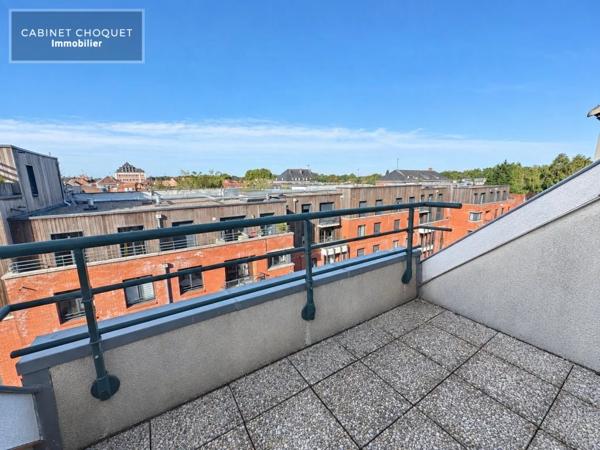 F3 AVEC TERRASSE ET PARKING EN RESIDENCE A LOUER - VIEUX-LILLE - 71 m 2 - 979 € charges comprises par mois