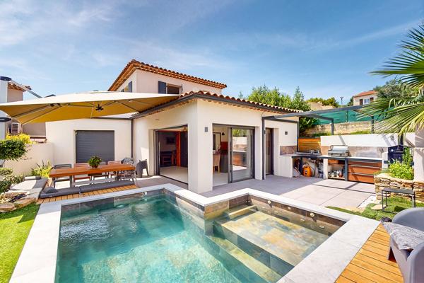 La Ciotat Maison d’exception 110 m² • Piscine • Terrasse plein soleil • 2 parkings + garage 