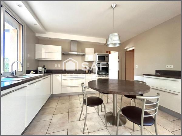 Belle villa 5 chambres danc parc arboré