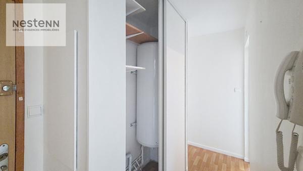 Appartement de 64 m2 comprenant 2 chambres + balcon + ascenseur + parking privé dans résidence sécurisée