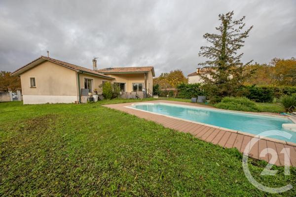 Maison à vendre  7 pièces - 266 m2 LE TAILLAN MEDOC - 33