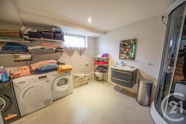 Maison à vendre  7 pièces - 266 m2 LE TAILLAN MEDOC - 33