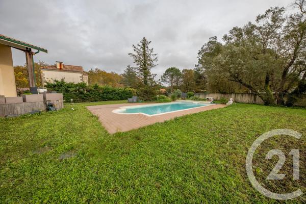 Maison à vendre  7 pièces - 266 m2 LE TAILLAN MEDOC - 33