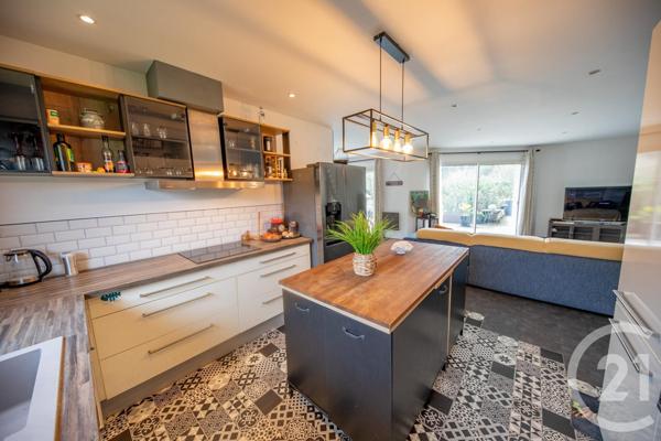 Maison à vendre  7 pièces - 266 m2 LE TAILLAN MEDOC - 33