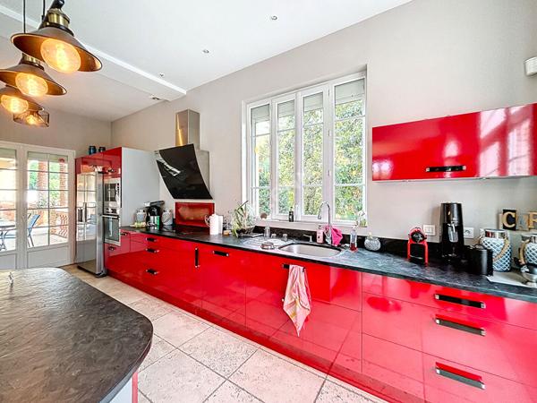 Belle maison de maitre 300 m² rénovée, avec un grand parc Montauban secteur Pouty