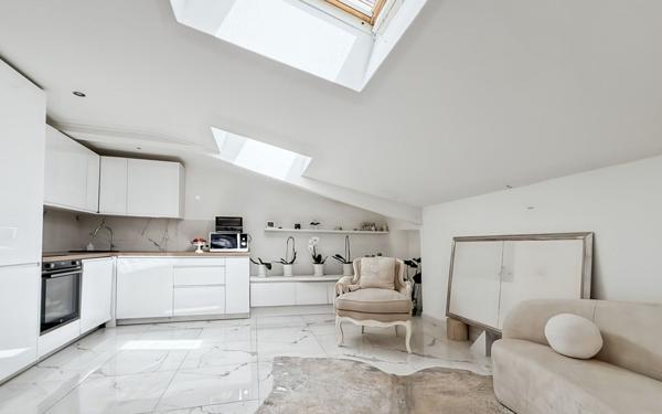 Appartement à vendre    1 pièce • 39,85 m2 Nice