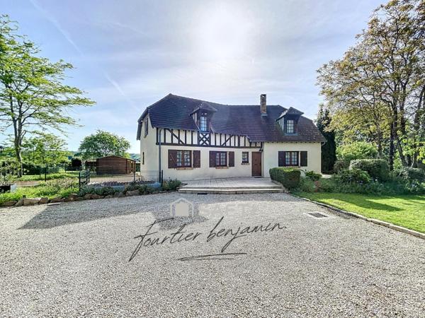 Maison familiale 8 pièces, 5 chambres, 186 m² habitables.