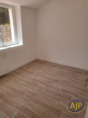 Location appartement Sainte Pazanne : 660 € - AJP Immobilier Sainte-Pazanne