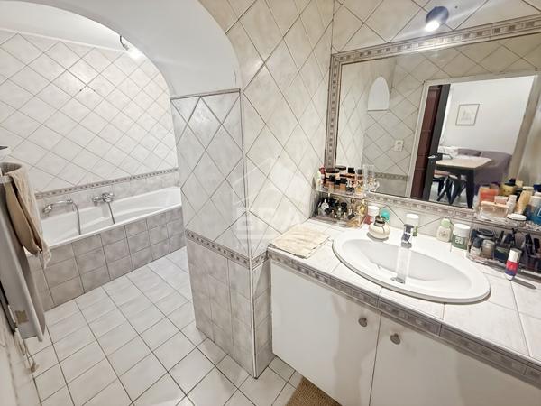 Les Pennes Mirabeau - Maison 4 pièces de 91 m2 (73 m2 carrez ) avec terrasse de 17m2
