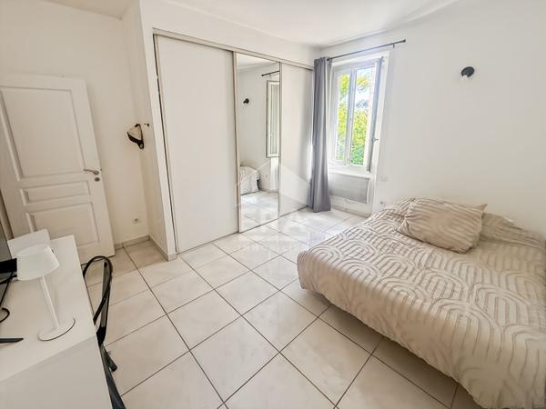 Les Pennes Mirabeau - Maison 4 pièces de 91 m2 (73 m2 carrez ) avec terrasse de 17m2