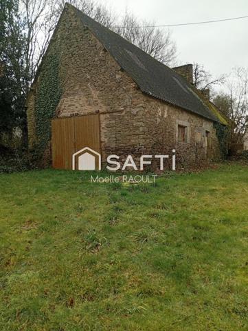 GROS POTENTIEL DE RENOVATION D'UN CORPS DE FERME EN PIERRE