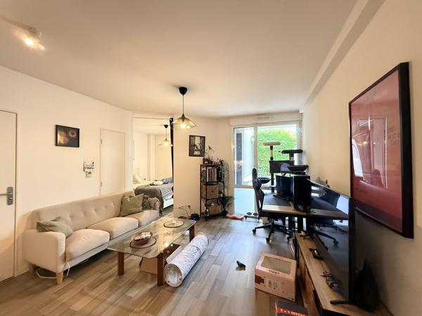 Studio 34,95m3 + terrasse 6m2 - Clermont-Ferrand - Les Cézeaux 105 000 € H.A.I.*