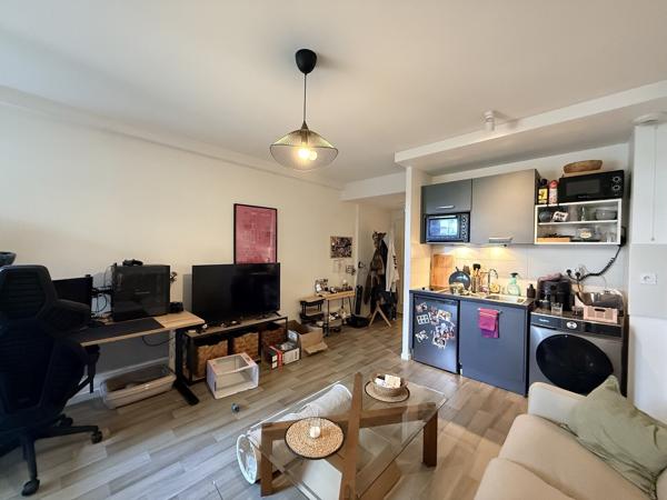 Studio 34,95m3 + terrasse 6m2 - Clermont-Ferrand - Les Cézeaux 105 000 € H.A.I.*