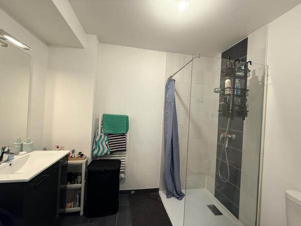 Studio 34,95m3 + terrasse 6m2 - Clermont-Ferrand - Les Cézeaux 105 000 € H.A.I.*
