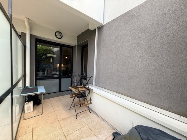 Studio 34,95m3 + terrasse 6m2 - Clermont-Ferrand - Les Cézeaux 105 000 € H.A.I.*