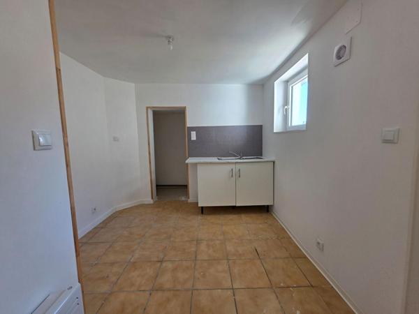 Immeuble Hirson 4 pièce(s) 123 m2
