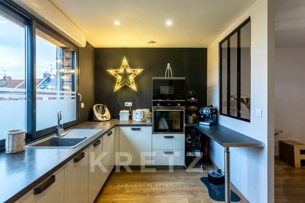 Maison de ville contemporaine avec garage