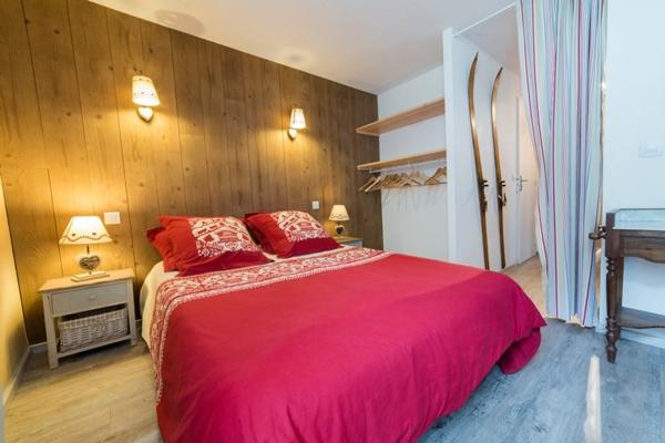 Immeuble 679 900 € Sazos 500 m² DPE C