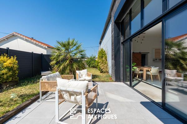 Loft design aux volumes généreux, proche de toutes les commodités
