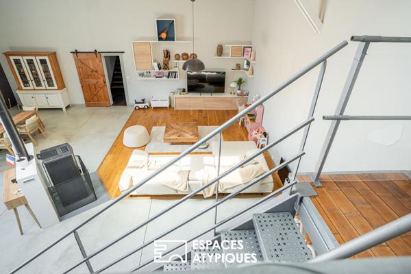 Loft design aux volumes généreux, proche de toutes les commodités