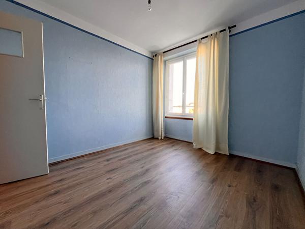 Appartement 5 pièces à vendre à Concarneau - Dernier étage, vue dégagée et aperçu mer 81 M² , Concarneau