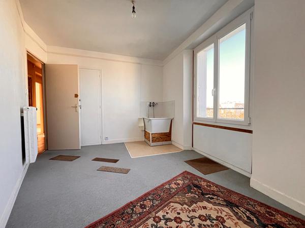 Appartement 5 pièces à vendre à Concarneau - Dernier étage, vue dégagée et aperçu mer 81 M² , Concarneau