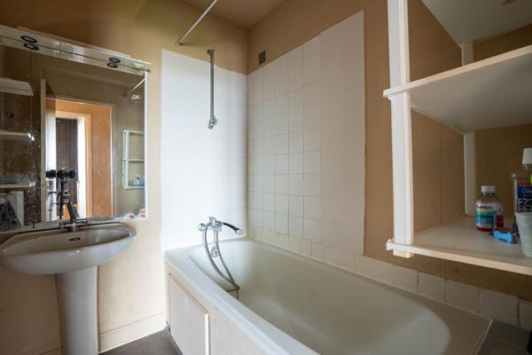 Appartement 5 pièces à vendre à Concarneau - Dernier étage, vue dégagée et aperçu mer 81 M² , Concarneau