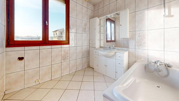 Appartement 5 pièces - 95 m² Exclusivité efficity