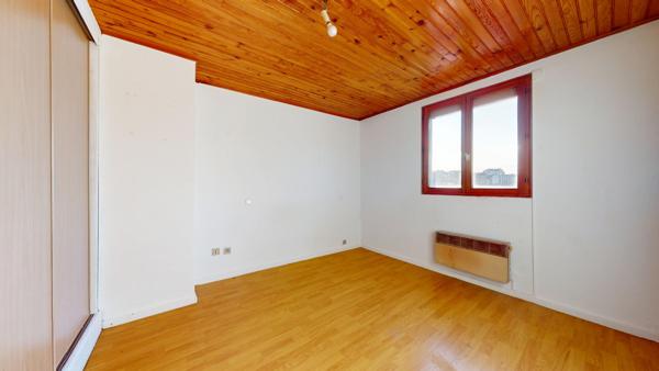 Appartement 5 pièces - 95 m² Exclusivité efficity