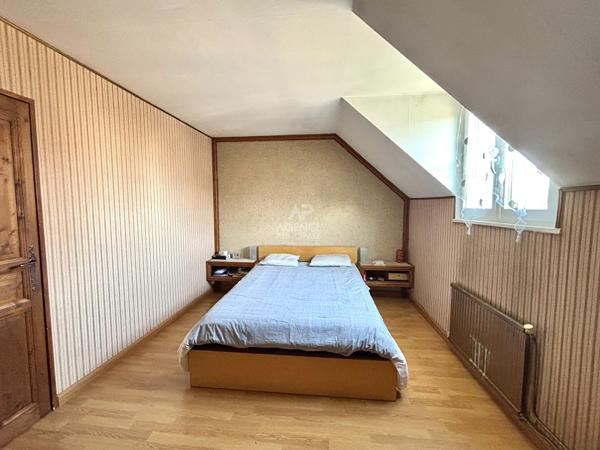 Maison 5 pièces à vendre à Cergy 330 000 € **  - Référence  11251