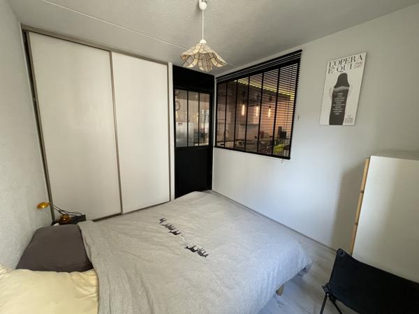 T2 MEUBLE de 39m² à deux pas de la gare Chambéry (73000)