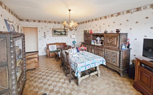 Maison à vendre    5 pièces •  Agen