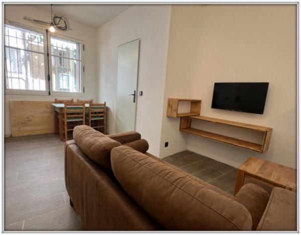 Appartement à vendre 1 pièces NARBONNE (11)