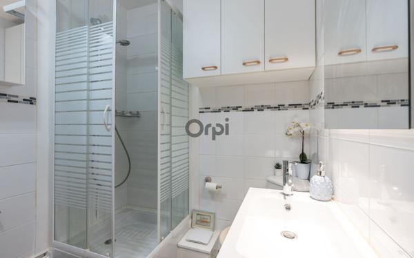 Appartement à vendre    1 pièce • 18,49 m2 Clamart