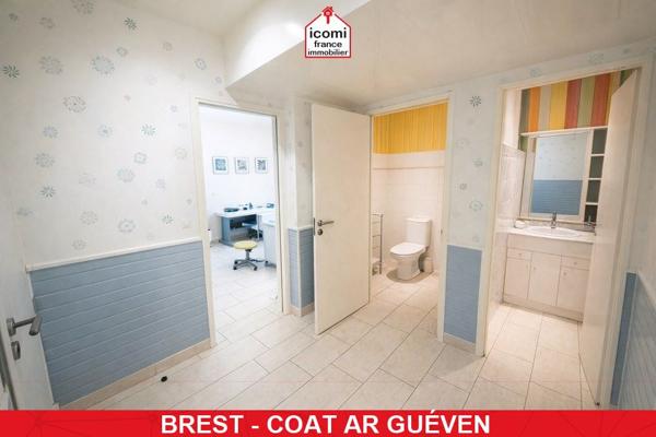 A VENDRE - LOCAL D'ACTIVITES - AUX NORMES PMR - BREST HYPER CENTRE - RUE BRANDA - BELLE OPORTUNITE - 90M2
