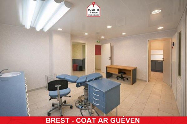 A VENDRE - LOCAL D'ACTIVITES - AUX NORMES PMR - BREST HYPER CENTRE - RUE BRANDA - BELLE OPORTUNITE - 90M2