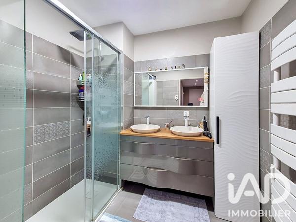 Appartement à vendre 3 pièces 77,49 m² Saint-Raphaël