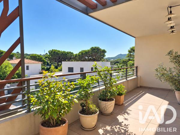 Appartement à vendre 3 pièces 77,49 m² Saint-Raphaël