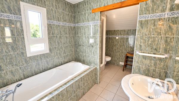 Maison à vendre 4 pièces 181 m² Lourdes