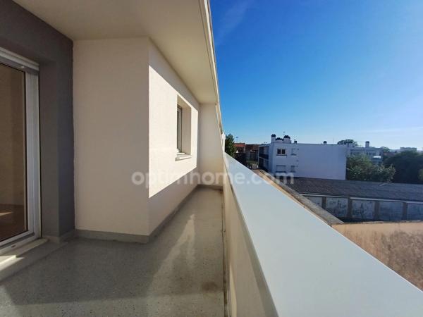 Appartement avec son balcon plein Sud à vendre 1 pièce BORDEAUX (33)