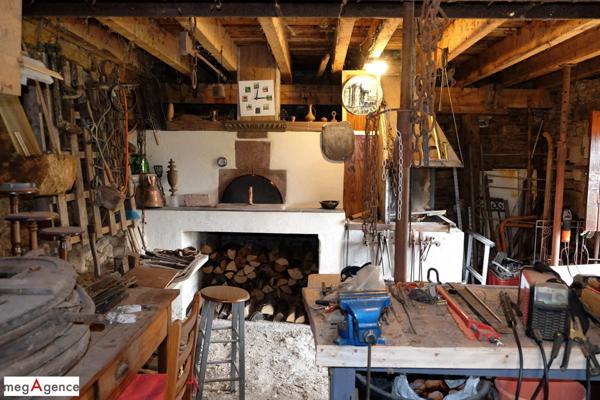 Maison à AUBAZINES, 19190 - 8 pièces 193m²