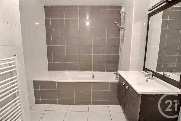 Appartement F3 à vendre  3 pièces - 63,30 m2 JOINVILLE LE PONT - 94
