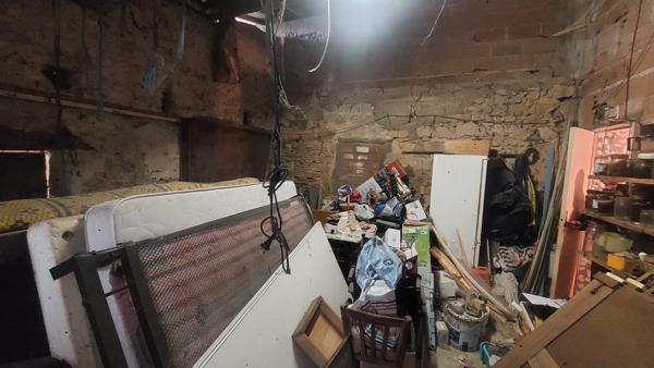 Maison ancienne 185 M2 avec garage, séchoir sur 5 000 M2