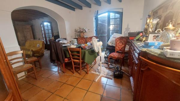 Maison ancienne 185 M2 avec garage, séchoir sur 5 000 M2