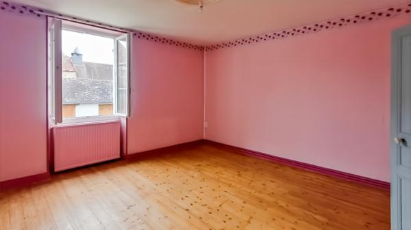 Maison Ceaulmont 6 pièce(s) 145 m2