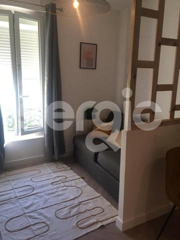 Location 1 Pieces 17 33100 Bordeaux 57 0824 01 0003