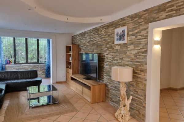 Villa Carpentras 7 pièce(s) 155 m2